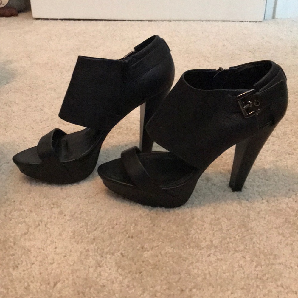 Aldo heels size 40
